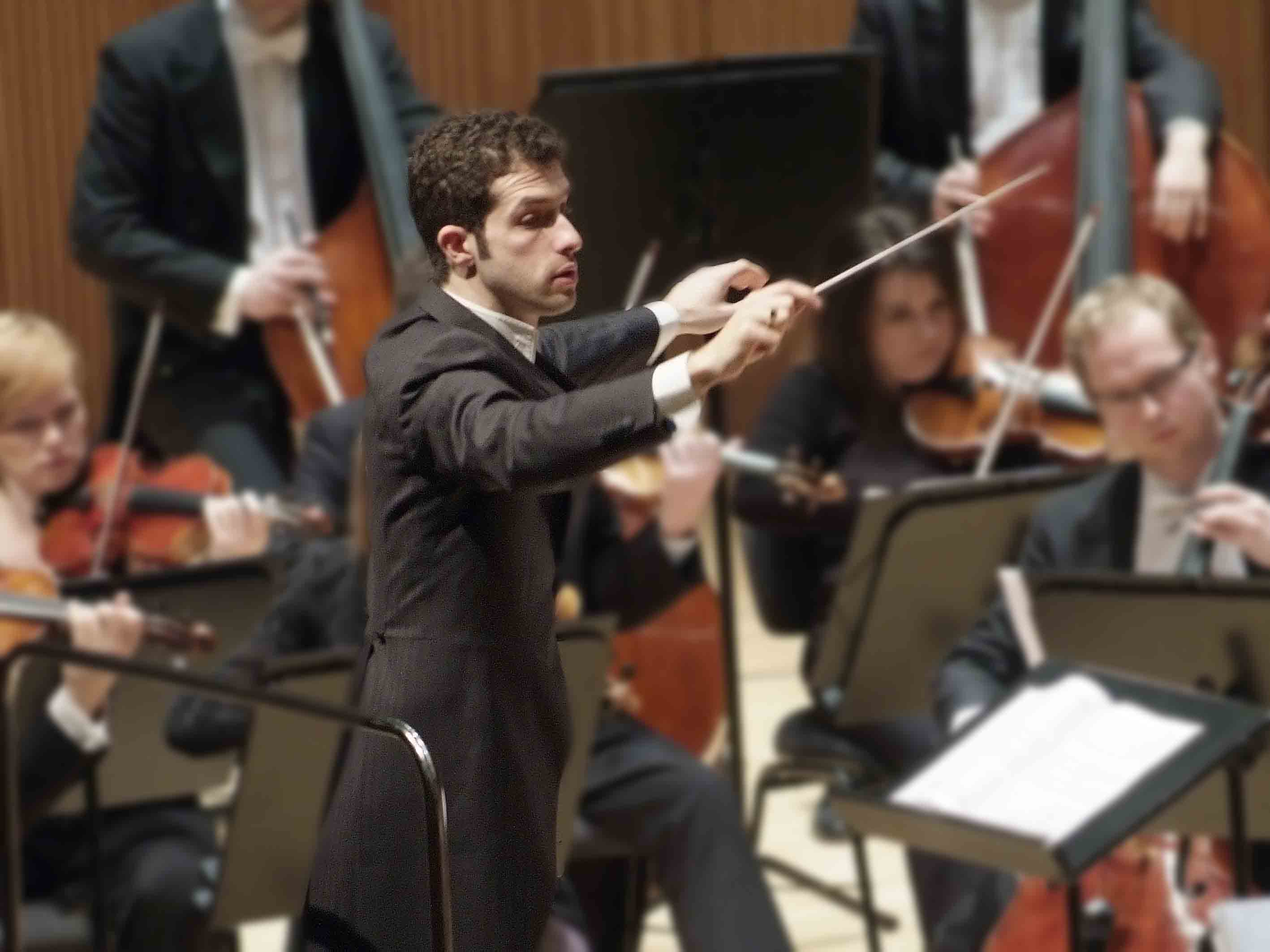 Omer Meir Wellber dirige obras de Mozart en el Palau de les Arts