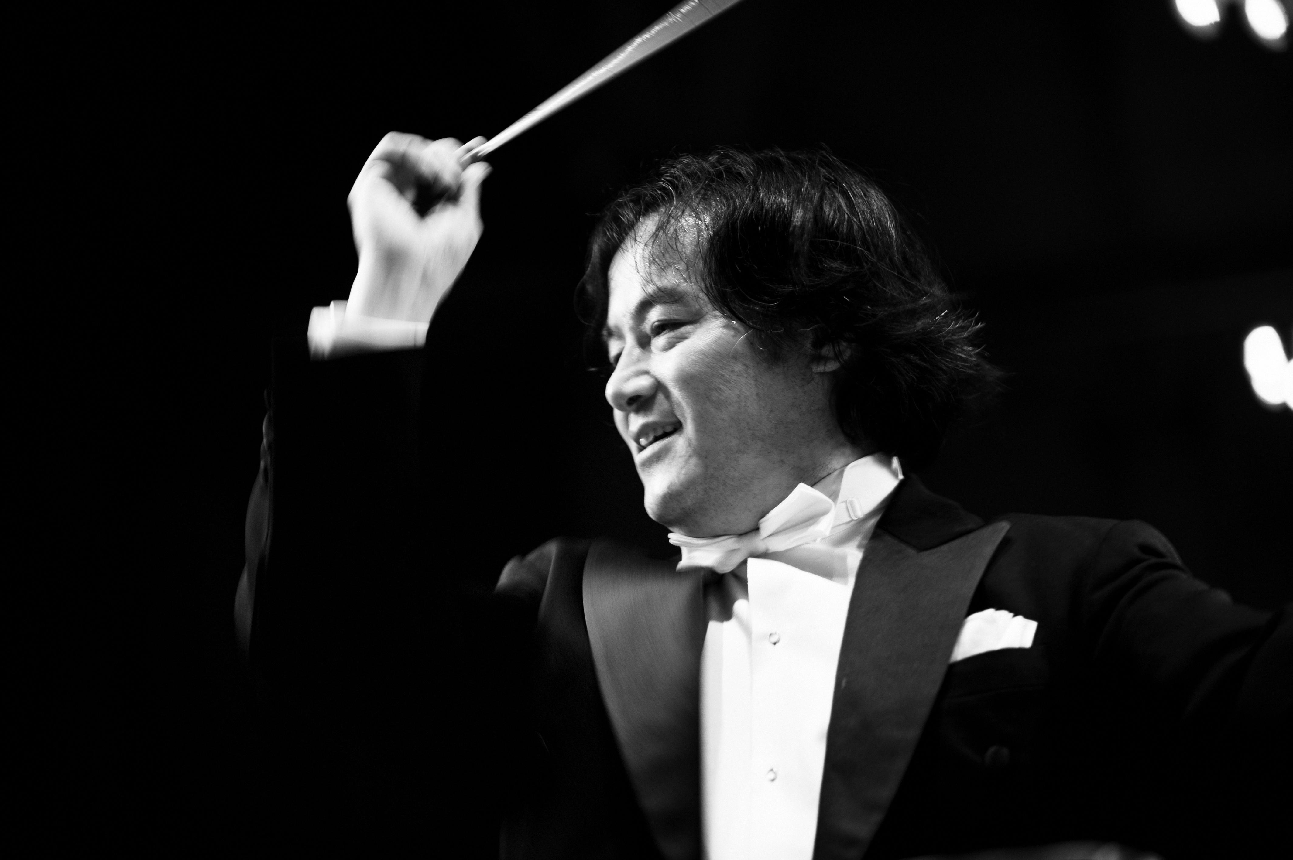 Muhai Tang dirige a la Sinfónica de Zhejiang en el Palau de les Arts