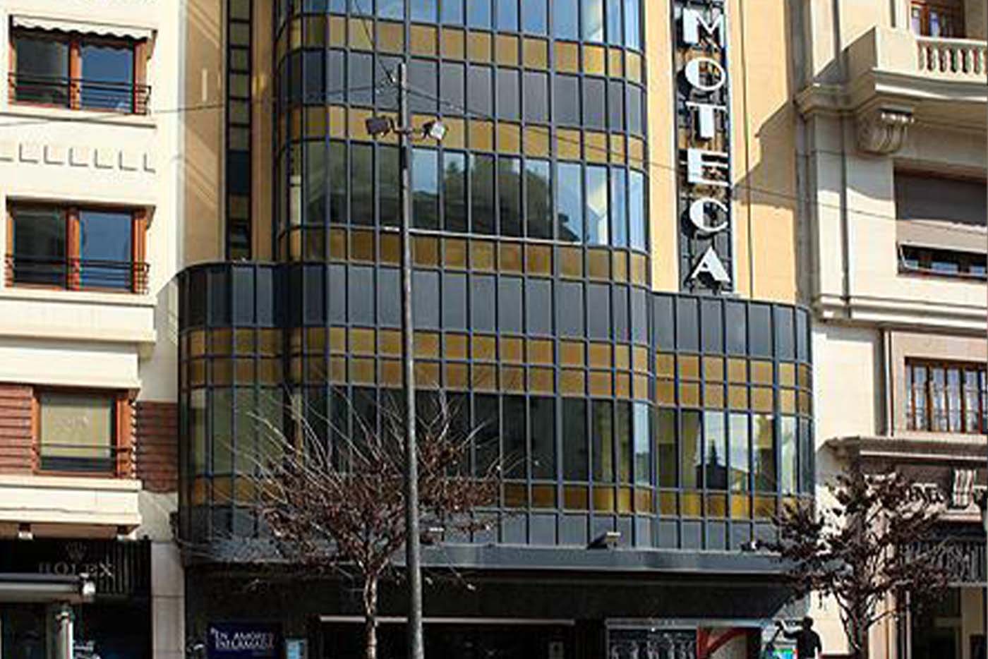 LES ARTS A LA FILMOTECA