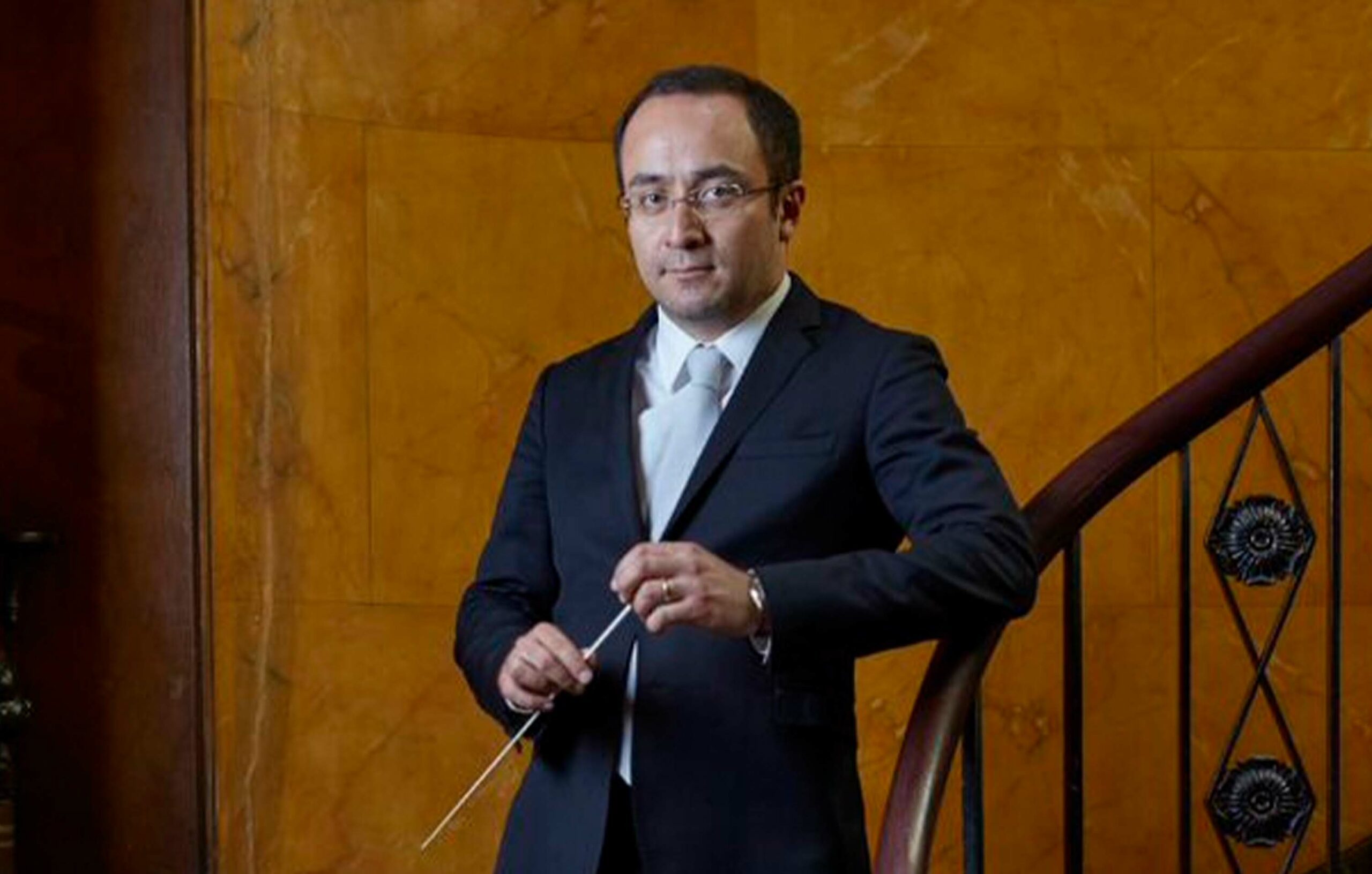 Riccardo Minasi dirigeix l’Orquestra de la Comunitat Valenciana a València i Castelló amb la soprano Julia Kleiter com a solista