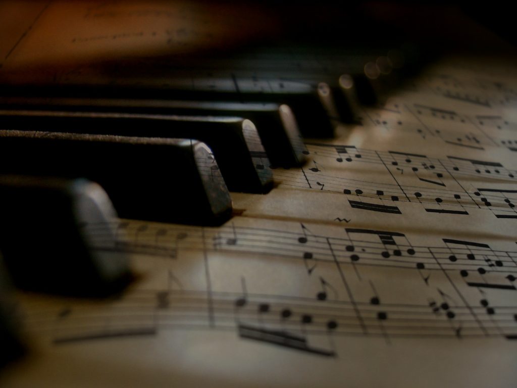music-279333 1920