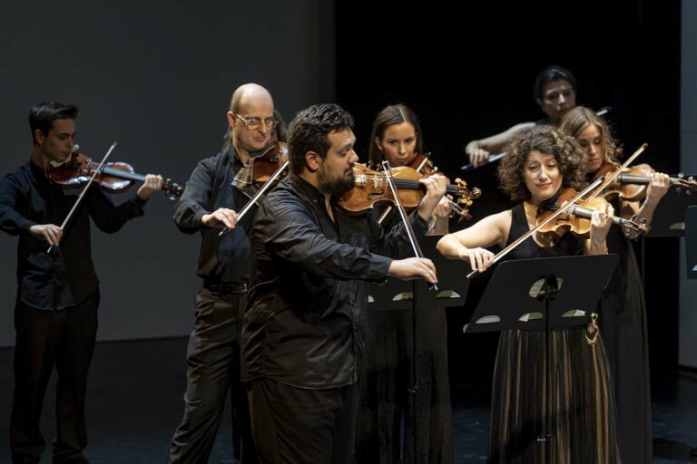 MATINS A LES ARTS, LES ARTS PER A TOTS. Palau de les Arts Reina