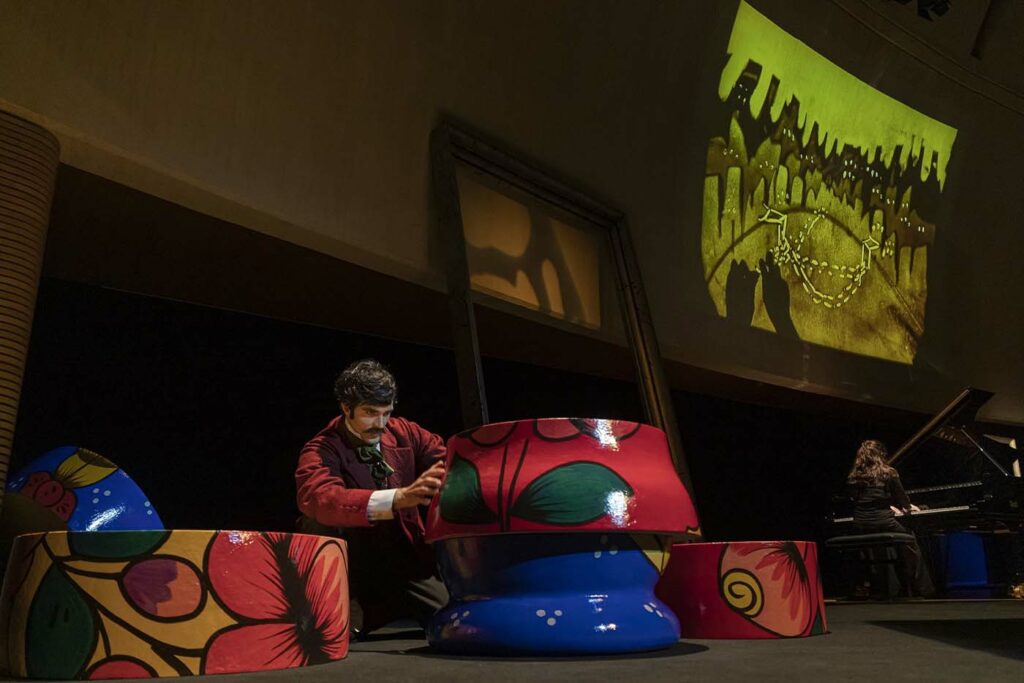 ARENAS MUSICALES LES ARTS ÉS EDUCACIÓ. Palau de les Arts, 25,